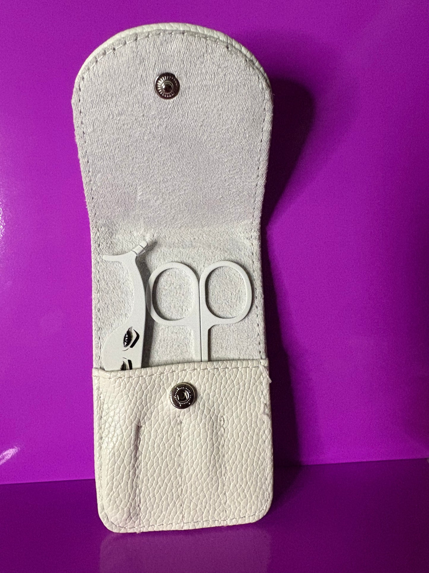 Eye Lash tweezer and scissor set